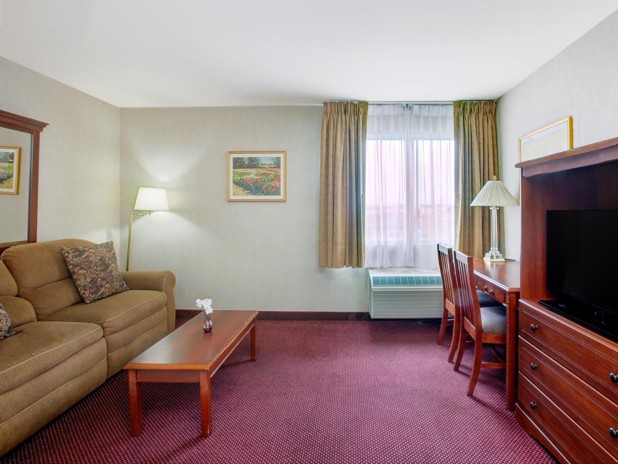 Hotel Ramada By Wyndham Hawthorne/Lax Exterior foto